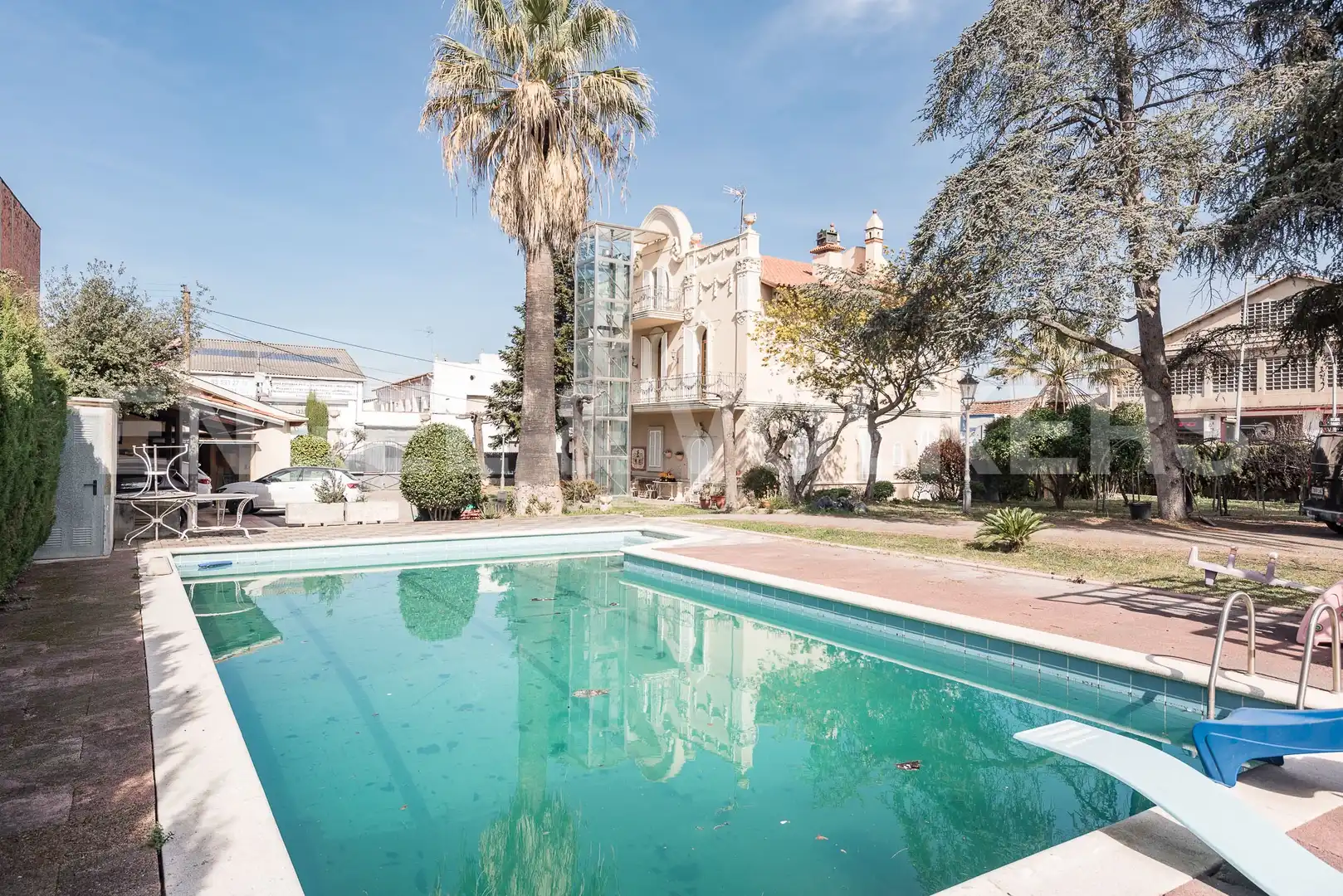Piscina de Casa o chalet en venta en Sant Fost de Campsentelles con Aire acondicionado, Calefacción y Jardín privado