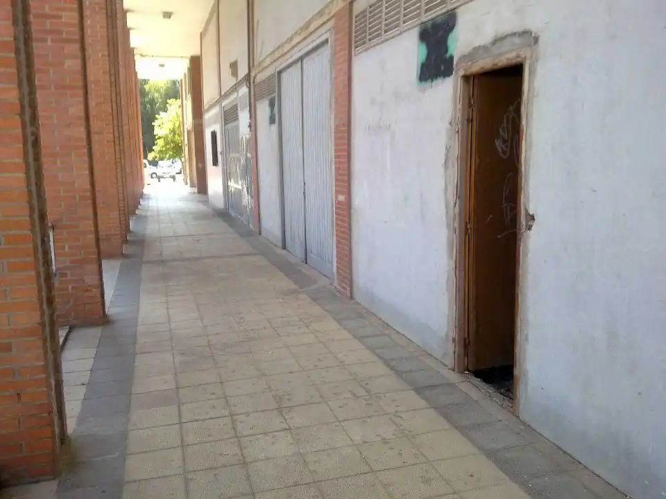 Local comercial en venda a Errekalde Kalea, imagen 4
