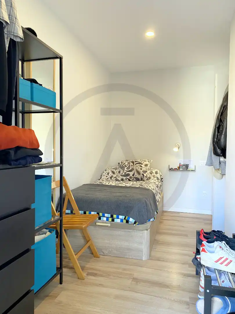 Dormitori de Pis en venda en Terrassa amb Calefacció, Parquet i Forn