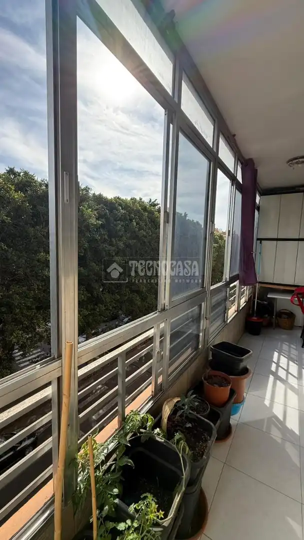 Terraza de Piso en venta en Almería con Aire acondicionado