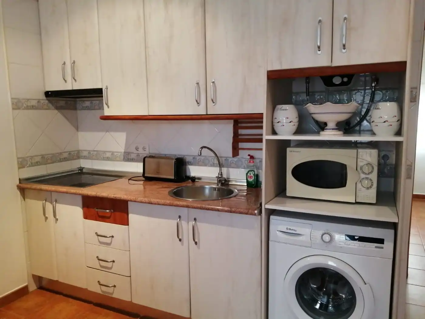 Apartament de lloguer a Avenida MATIAS SAENZ DE TEJADA, Puerto Deportivo