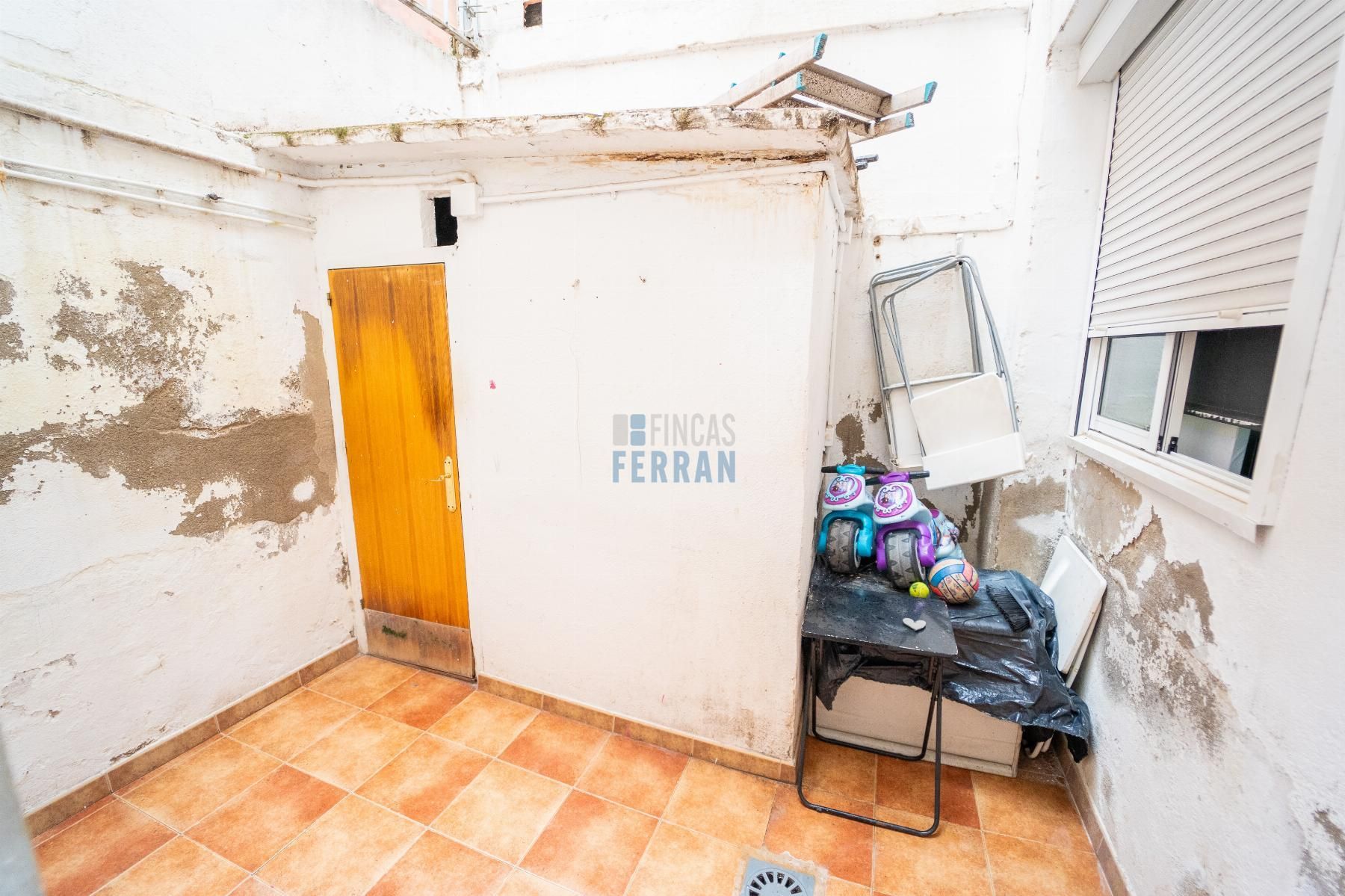 Pis en venda en L'Hospitalet de Llobregat amb Terrassa