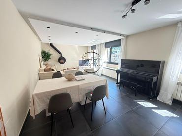Bajo con jardín en venta en Arans - La Cortinada
