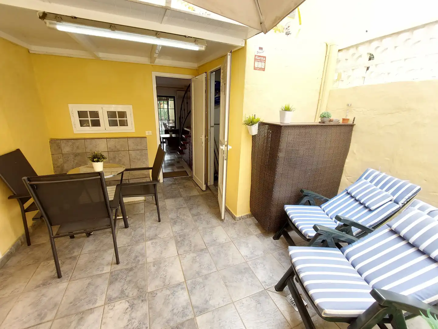Terrasse von Maisonette zur Miete in San Bartolomé de Tirajana mit Klimaanlage, Privatgarten und Terrasse