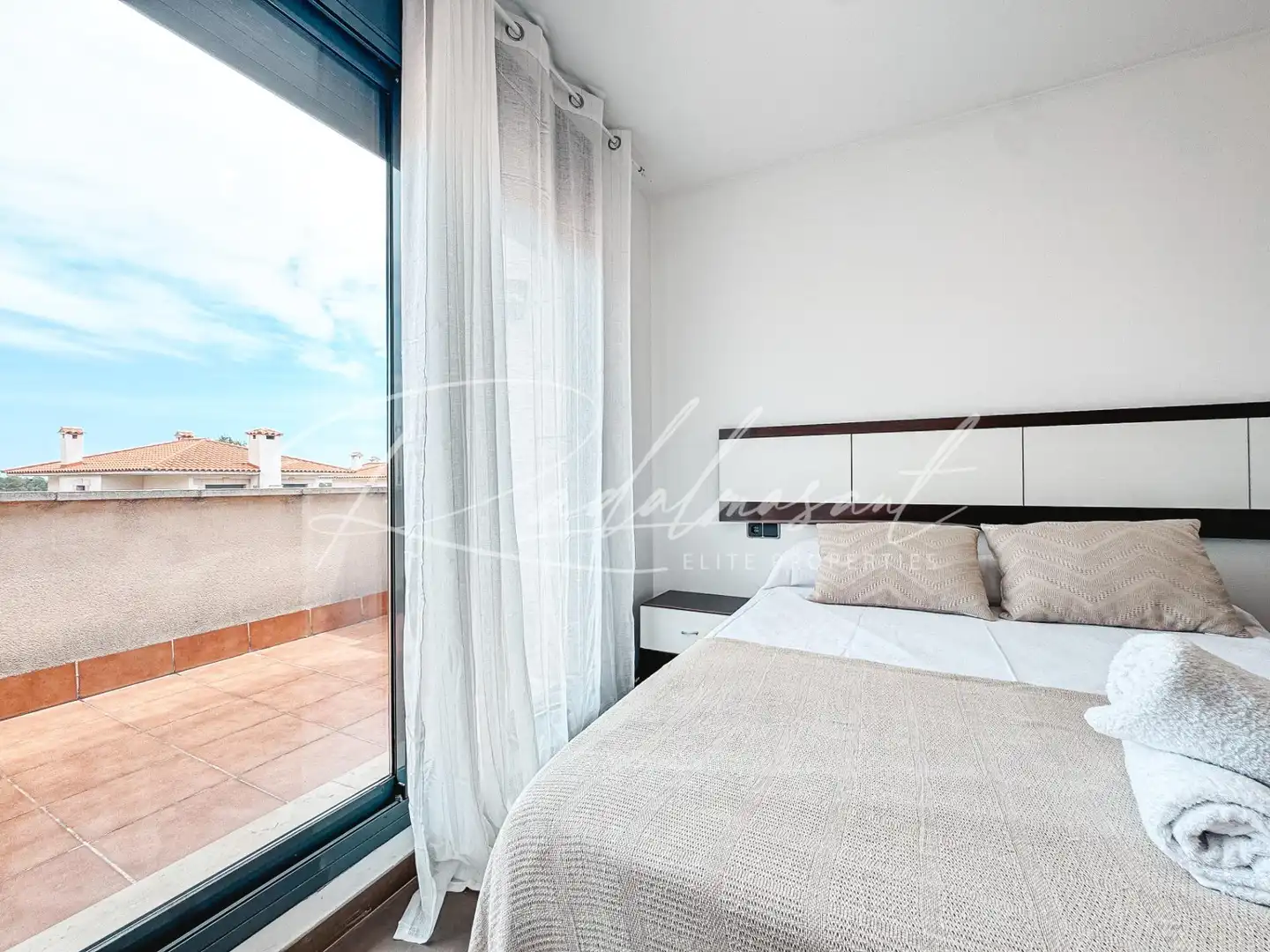 Casa pareada con piscina en venta en Carrer Carrer Migjorn, imagen 38