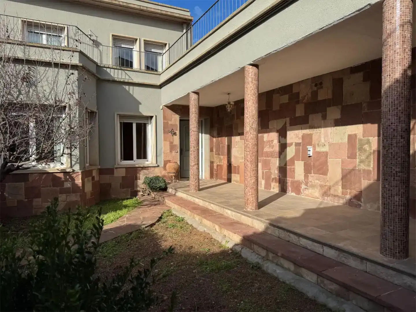 Exterior view of Detached homes for rent in Sabadell