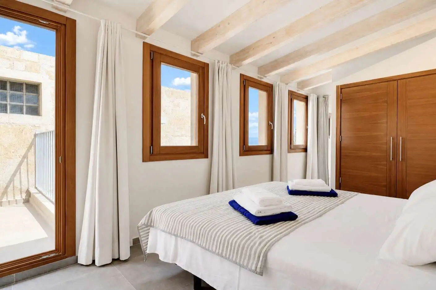 Habitación de Casa o chalet en venta en Pollença con Aire acondicionado y Amueblado
