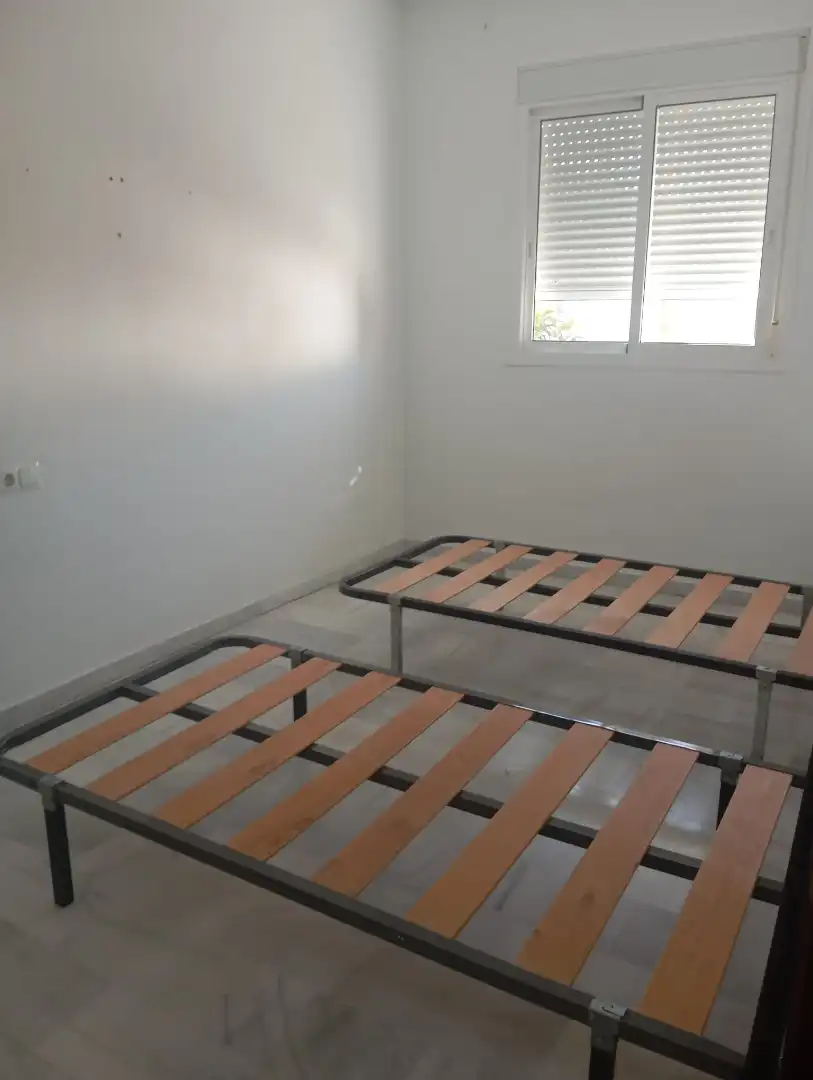 Detached homes for rent in Pilas  with Air Conditioner, Terrace and Washing machine