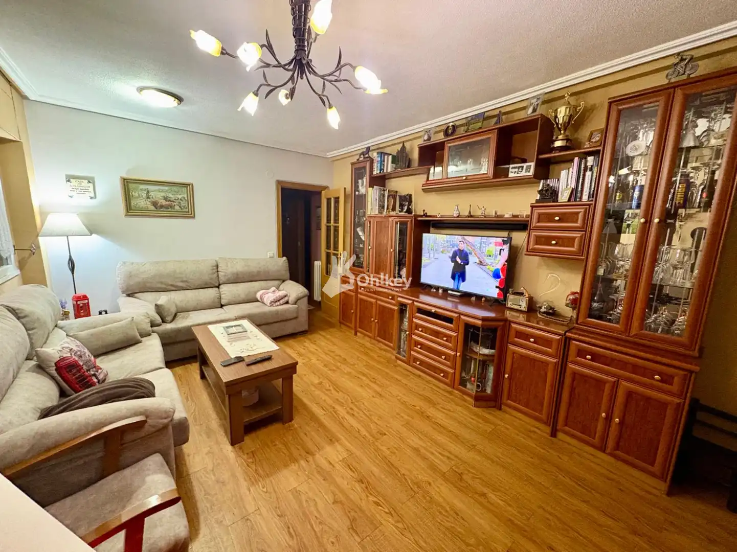 Sala de estar de Piso en venta en Villablino con Calefacción, Trastero y Amueblado