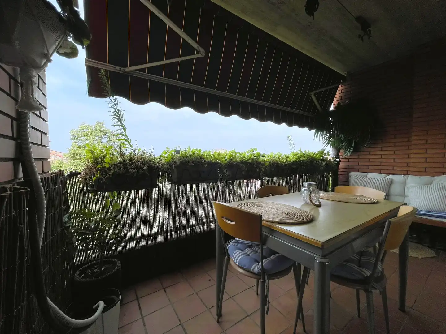 Terrasse von Wohnung zum Verkauf in Girona mit Klimaanlage, Abstellraum und Balkon