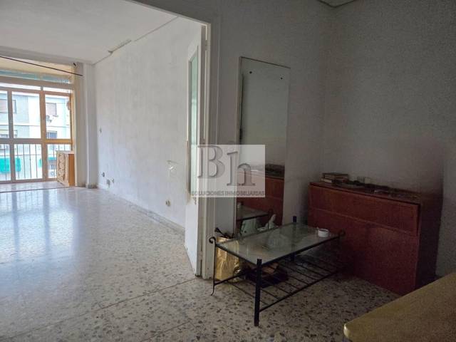 Piso en Venta en Pasaje de Noblejas en Perchel Sur - Plaza de Toros Vieja