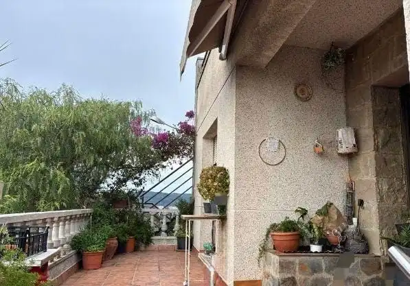 Terrasse von Haus oder Chalet zum Verkauf in Terrassa mit Klimaanlage, Heizung und Terrasse