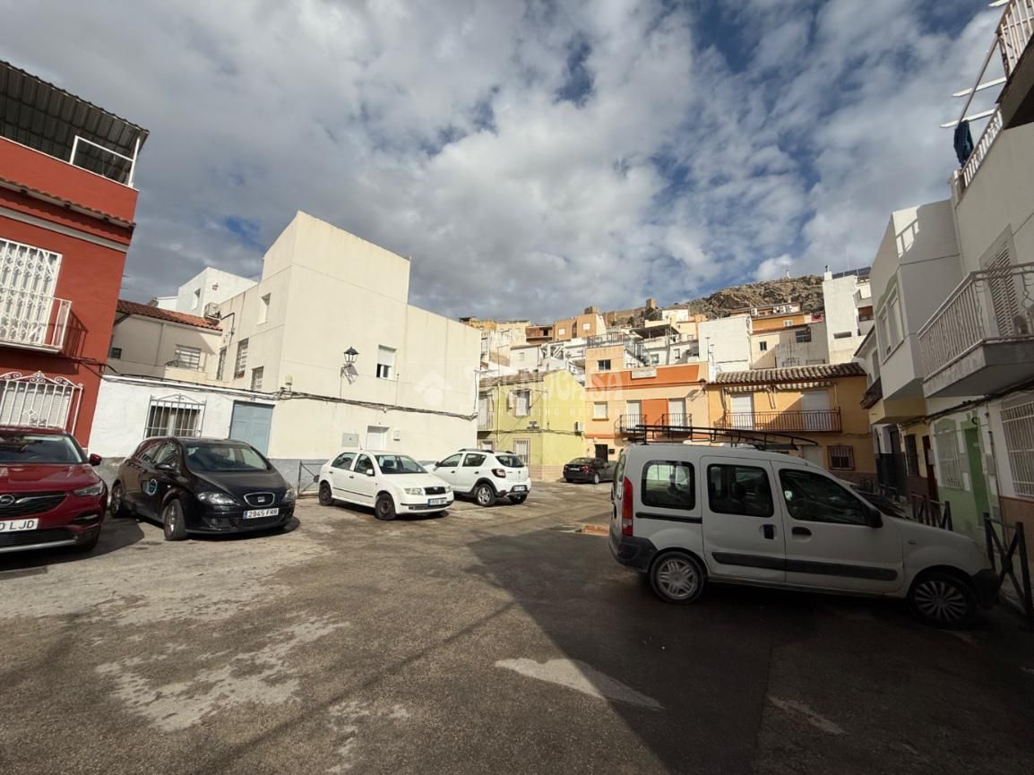 Vista exterior de Casa adosada en venda en  Jaén Capital