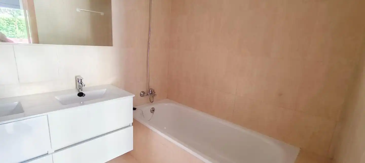 Bathroom of Flat for sale in Vera  with Air Conditioner, Terrace and Community pool