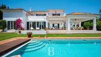 Garden of House or chalet for sale in Sotogrande  with Air Conditioner, Heating and Swimming Pool
