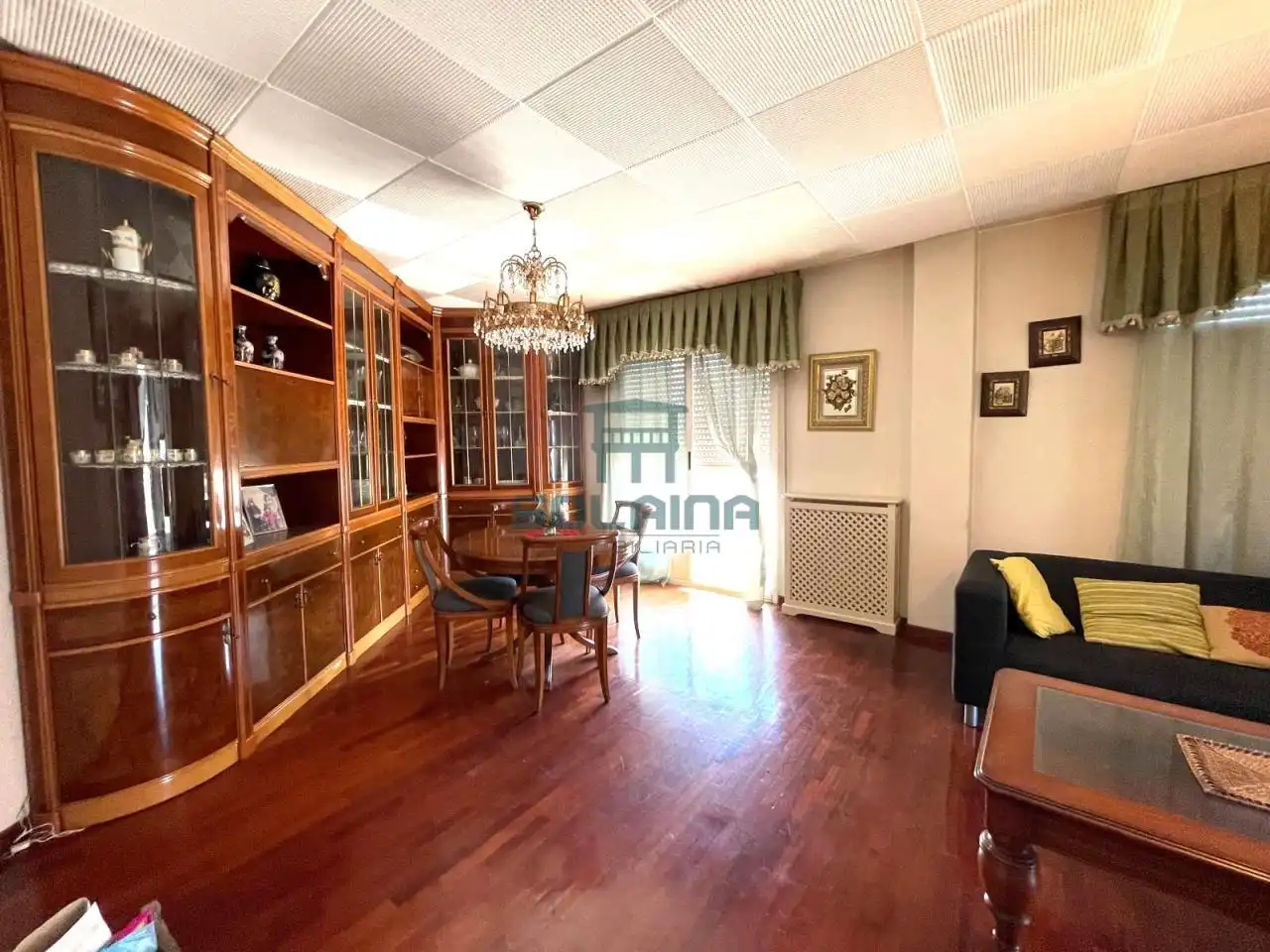 Sala de estar de Piso en venta en Ourense Capital  con Calefacción y Balcón
