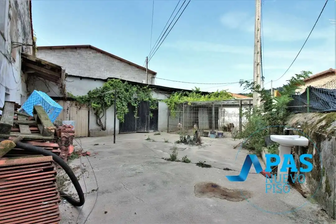 Vista exterior de Casa o chalet en venta en Villafufre con Jardín privado y Balcón