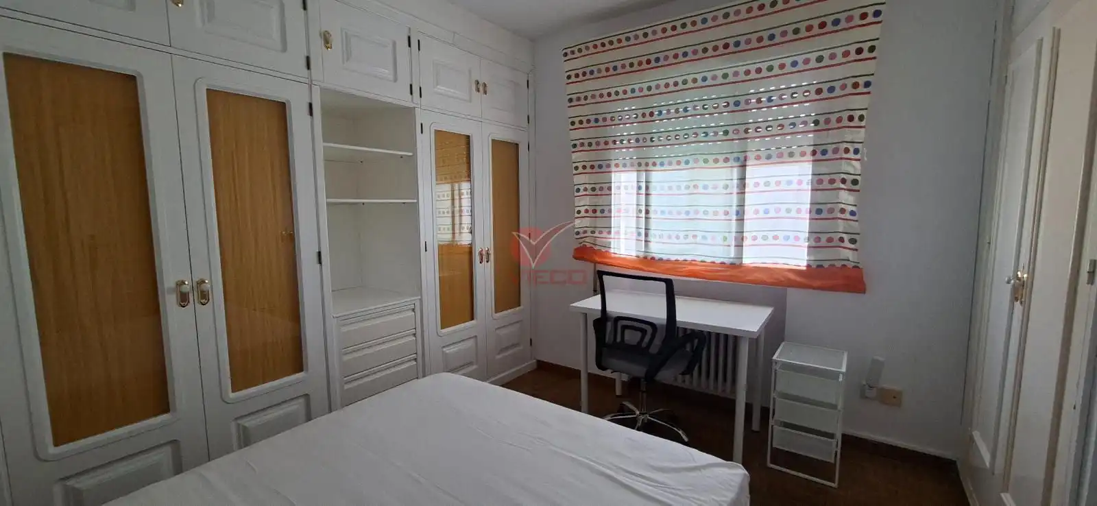 Schlafzimmer von Wohnung zur Miete in Cuenca mit Heizung und Möbliert