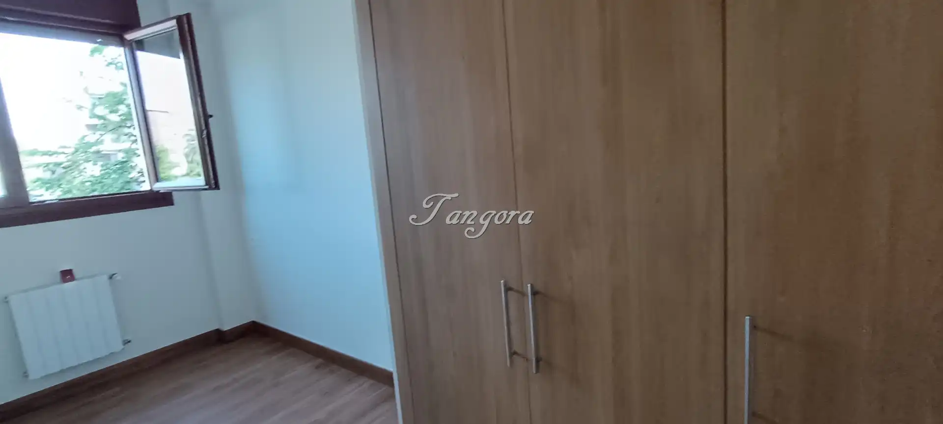 Bedroom of Apartments for rent in Getxo   with Heating, Parquet flooring and Furnished