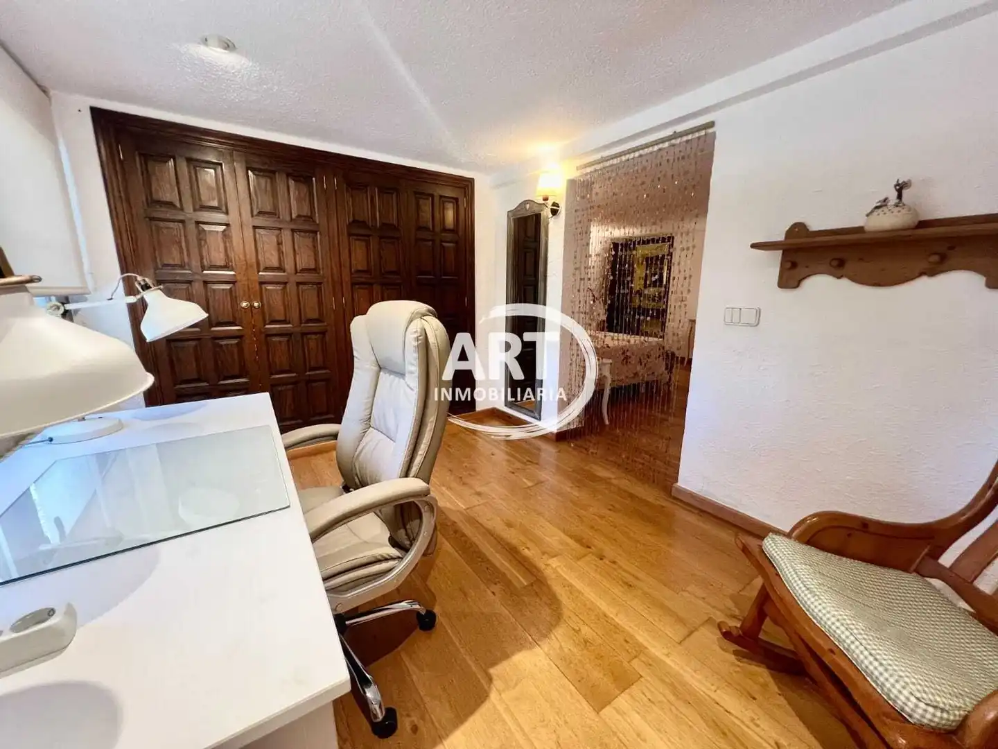 Houses for sale in L'Eliana  with Air Conditioner, Heating and Private garden