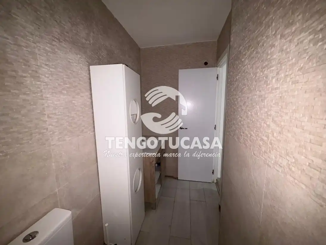 Baño de Piso en venta en Madrid con Calefacción y Amueblado