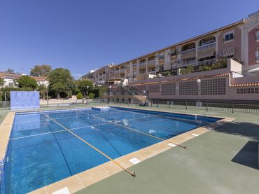 Flat with balcony for sale in Avenida de la Casa Grande