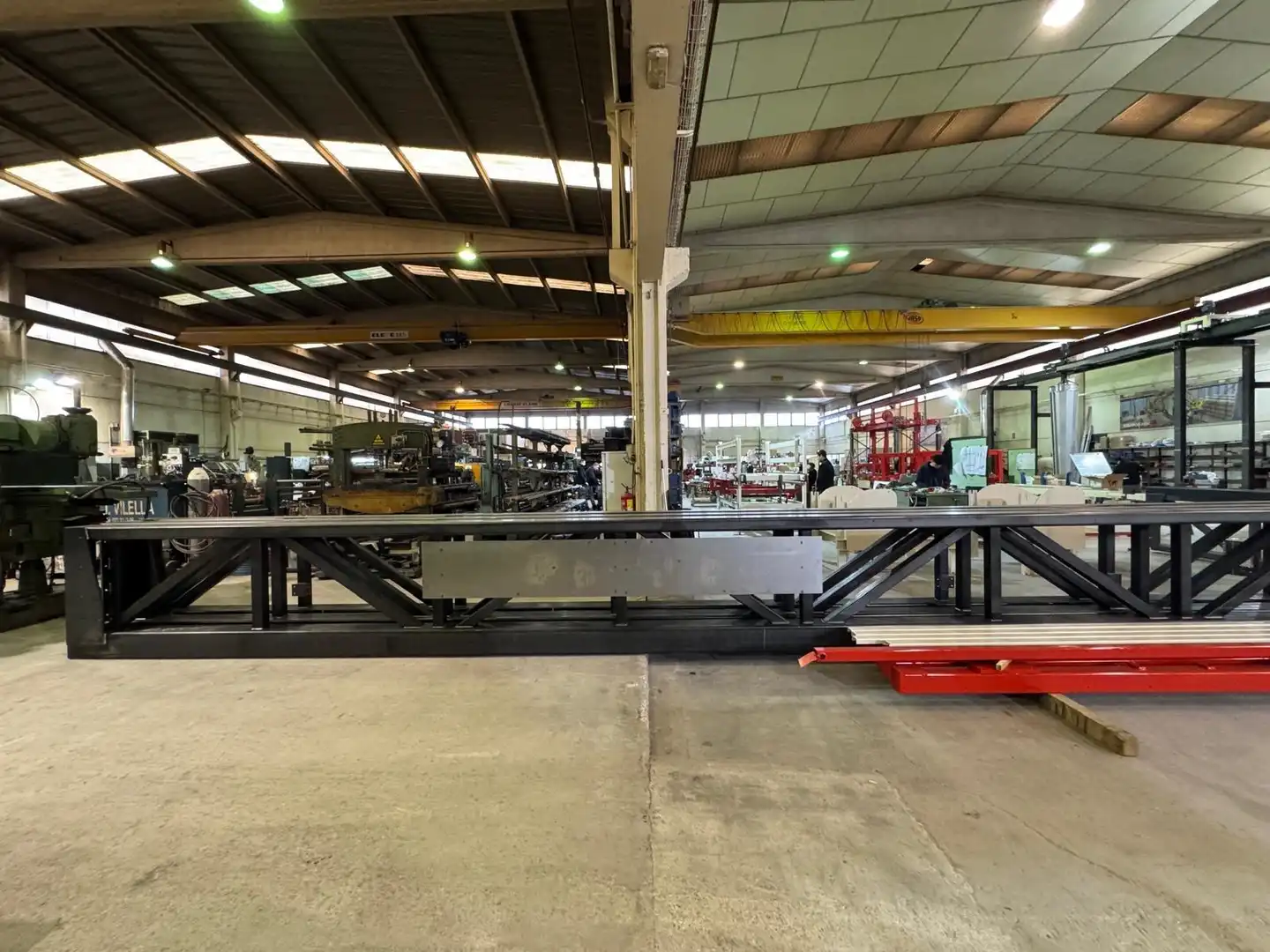 Außenansicht von Fabrikhallen zur Miete in Igualada