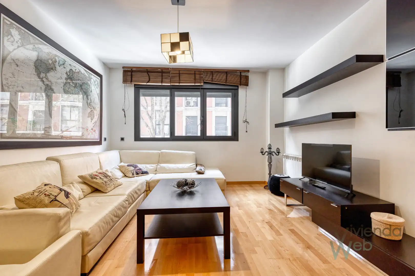 Wohnzimmer von Wohnung zum Verkauf in Madrid mit Klimaanlage, Heizung und Privatgarten