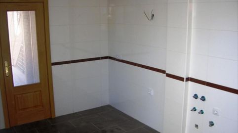 Foto 2 de Casa adosada en venta en El Valle, Lucena