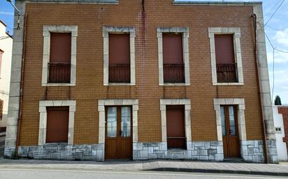 Exterior view of House or chalet for sale in Avilés