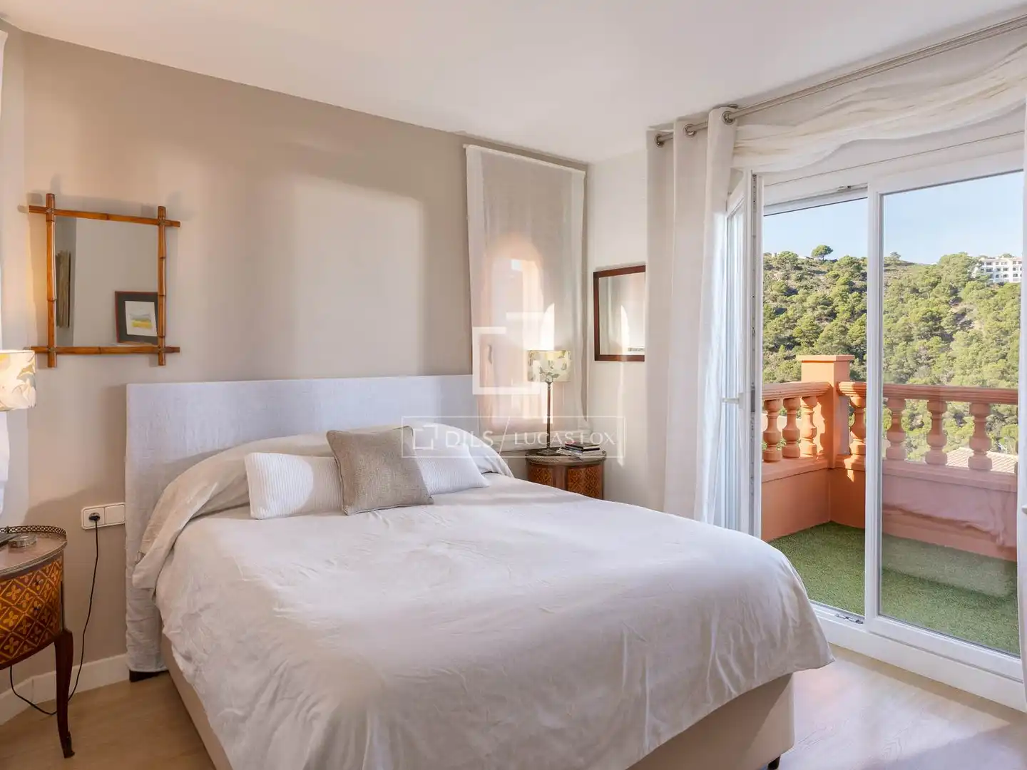 Dormitori de Casa o xalet en venda en Begur amb Jardí privat, Terrassa i Piscina