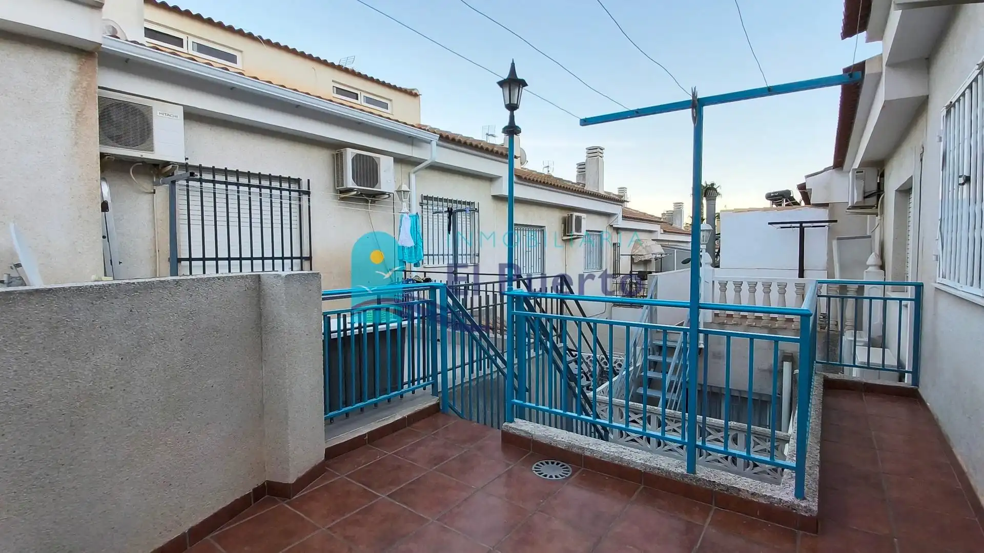 Vista exterior de Dúplex en venta en Mazarrón con Aire acondicionado, Jardín privado y Terraza