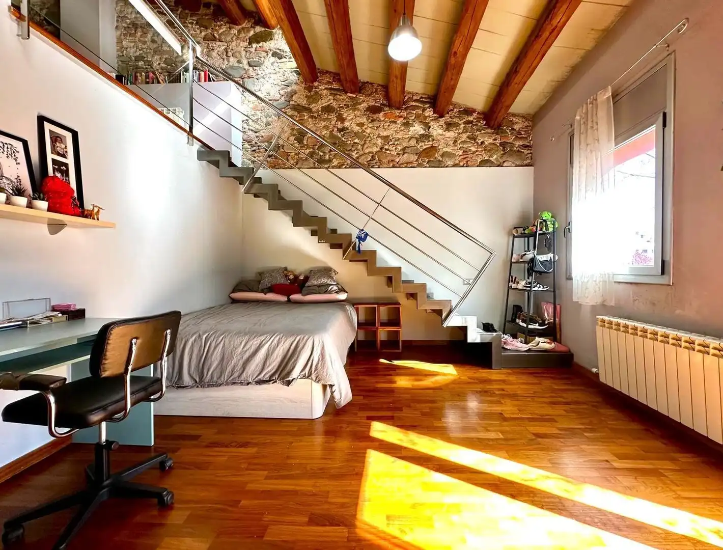 Schlafzimmer von Haus oder Chalet zum Verkauf in Granollers mit Klimaanlage, Privatgarten und Terrasse