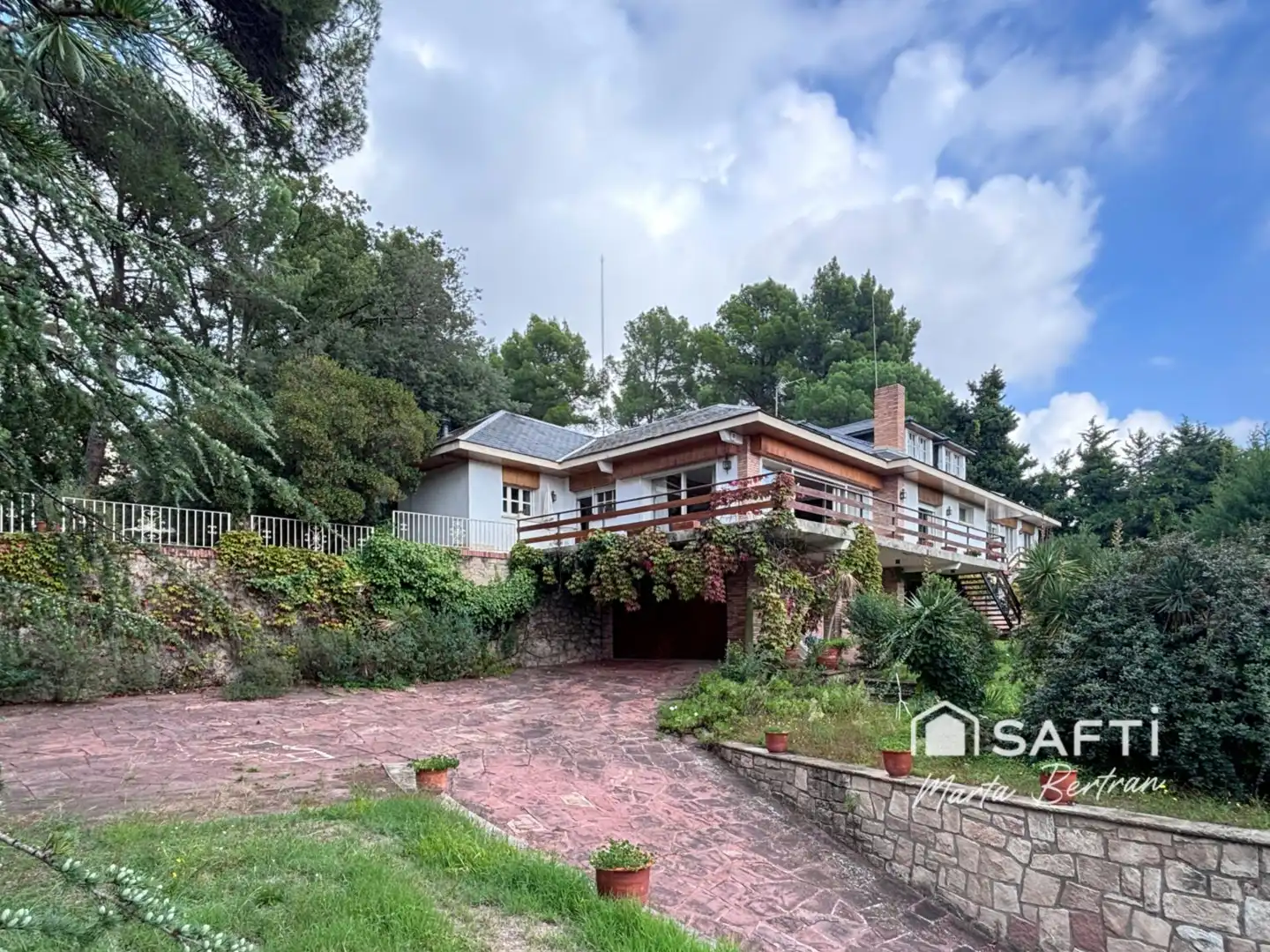 Vista exterior de Finca rústica en venta en Sant Feliu de Codines con Calefacción, Terraza y Piscina