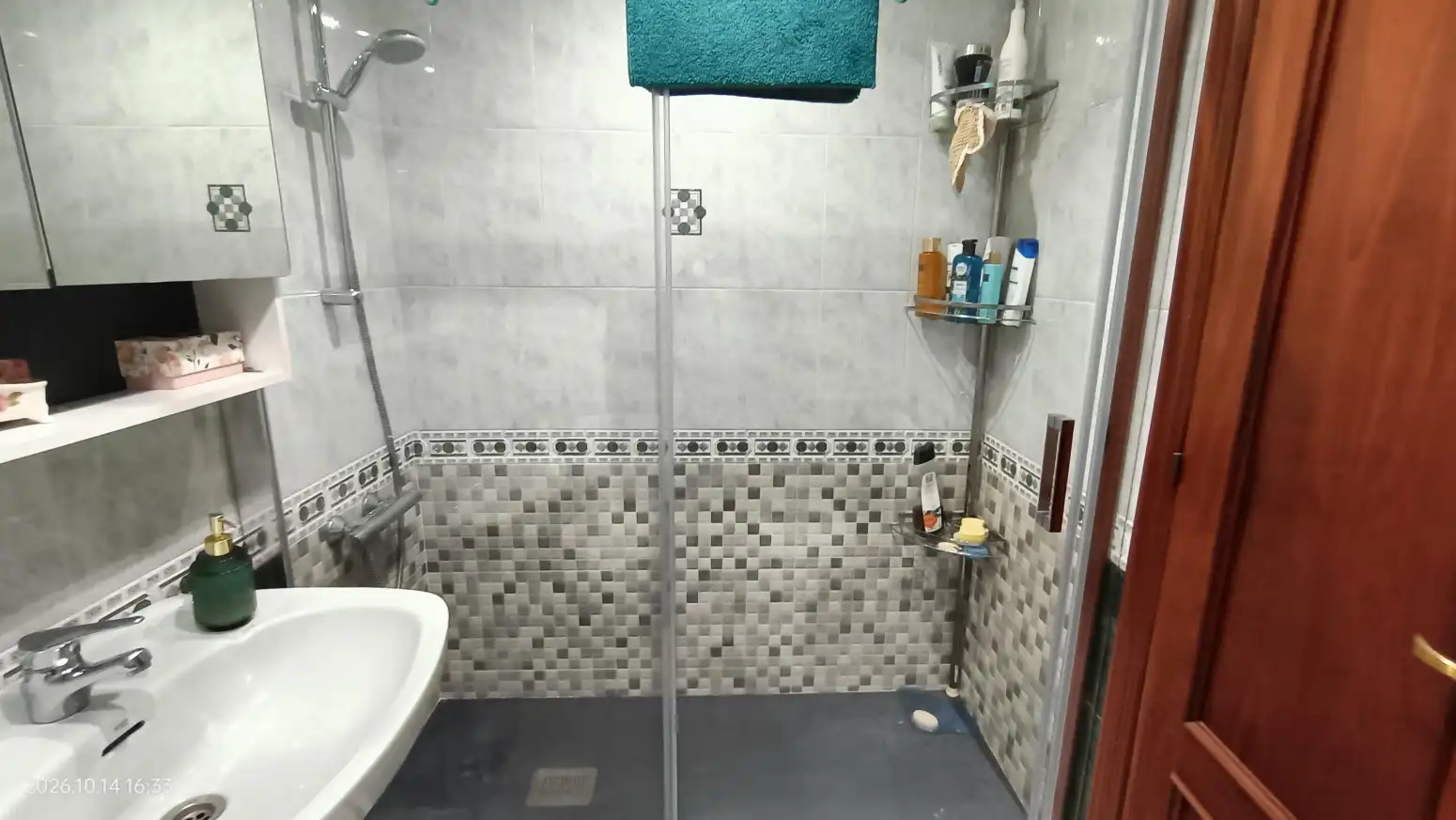 Baño de Piso en venta en Avilés con Calefacción, Jardín privado y Terraza