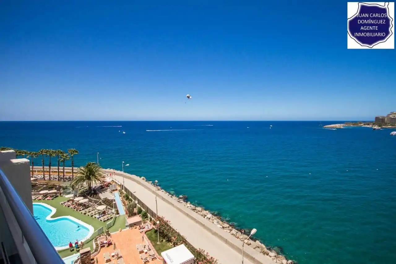 Appartement compact avec piscine à louer à Arguineguín