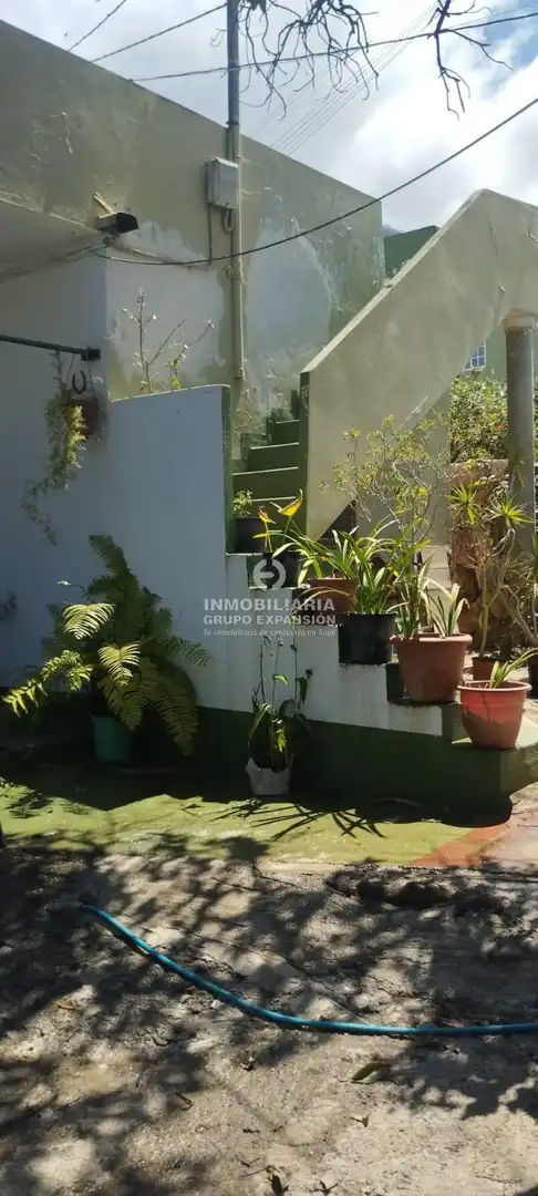 Vista exterior de Casa o xalet en venda en La Orotava amb Terrassa i Traster