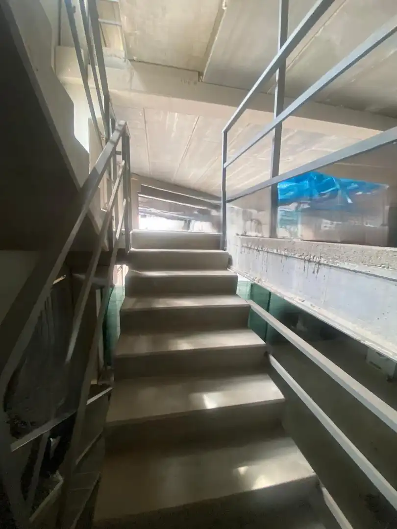 Nave industrial en venta en Bellvei