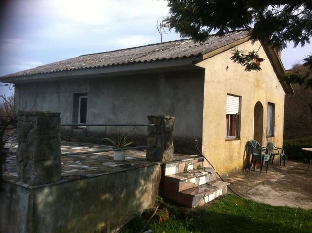 Casa-chalet en Venta en Parres