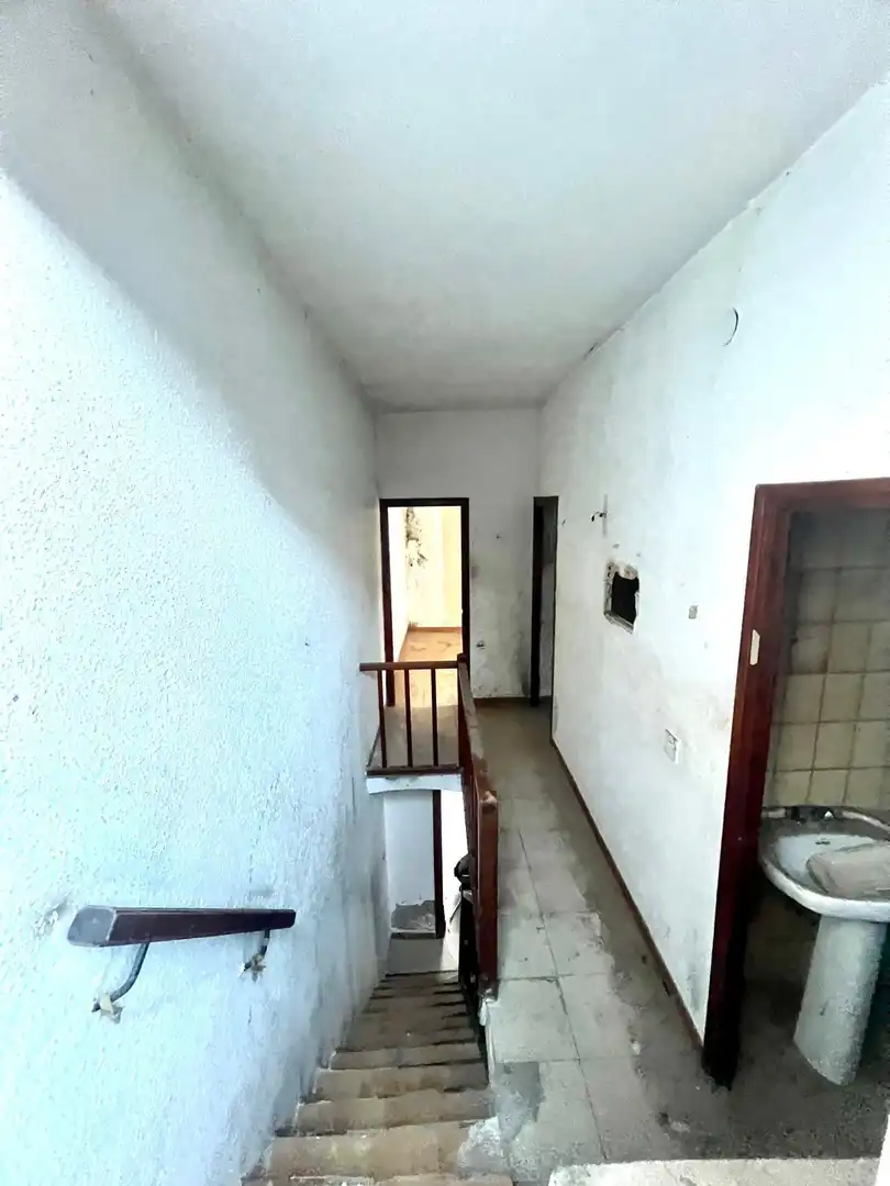 Haus oder Chalet zum Verkauf in Santa Bàrbara mit Abstellraum