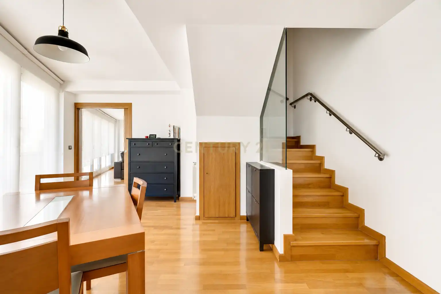 Dúplex en venta en Irun  con Trastero, Horno y Lavadora