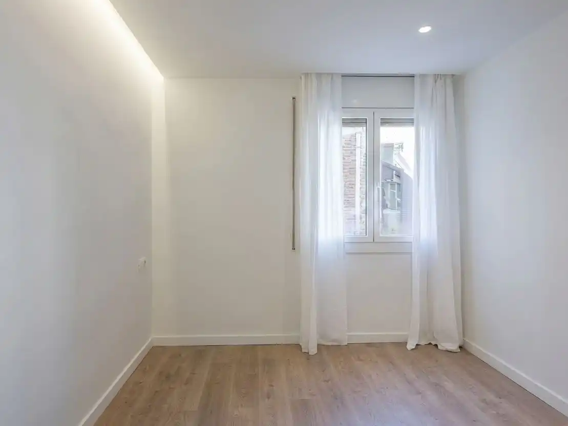 Schlafzimmer von Wohnung zum Verkauf in  Barcelona Capital mit Klimaanlage