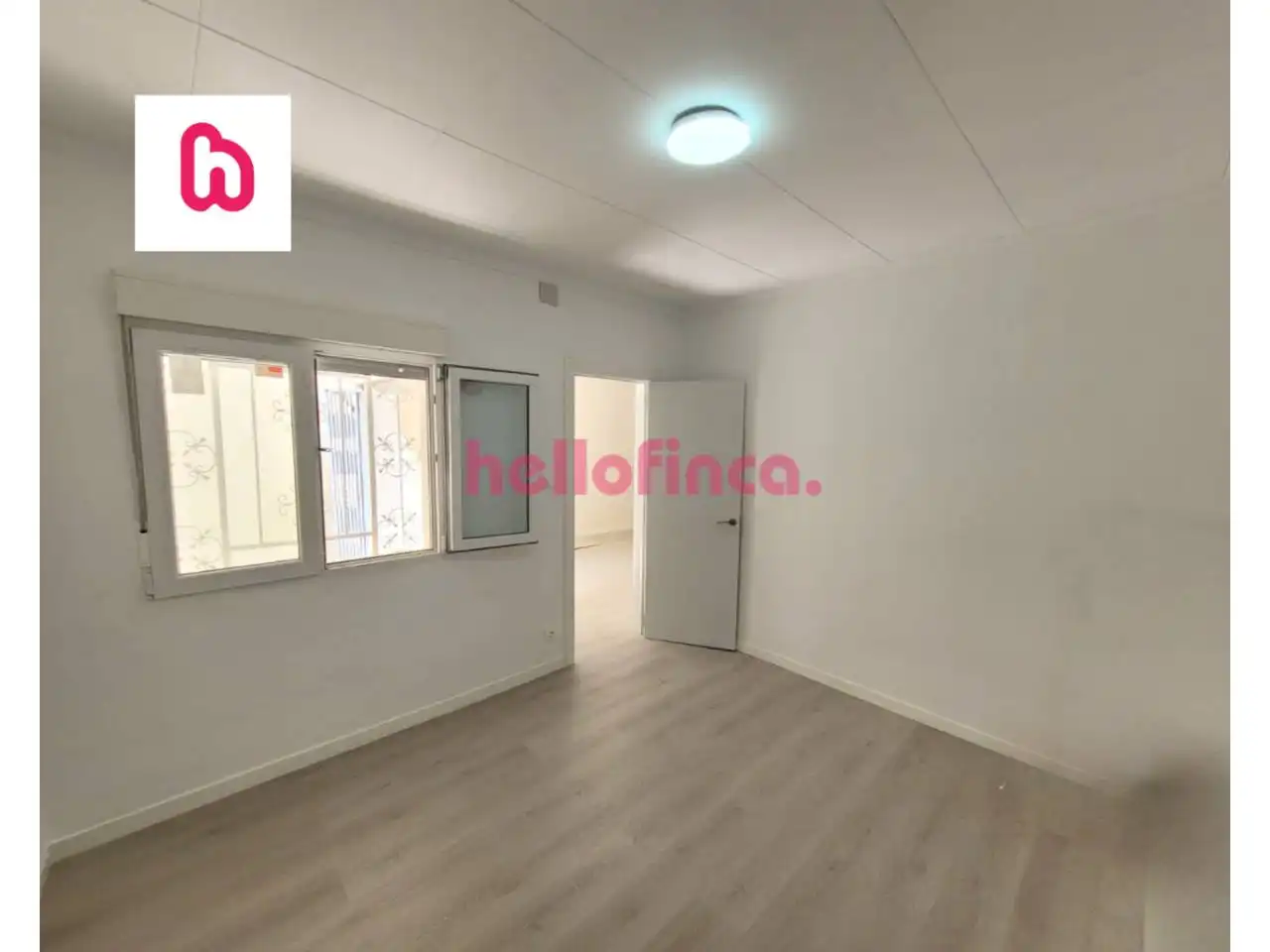 Habitación de Piso en venta en Barcelona con Calefacción, Parquet y Terraza