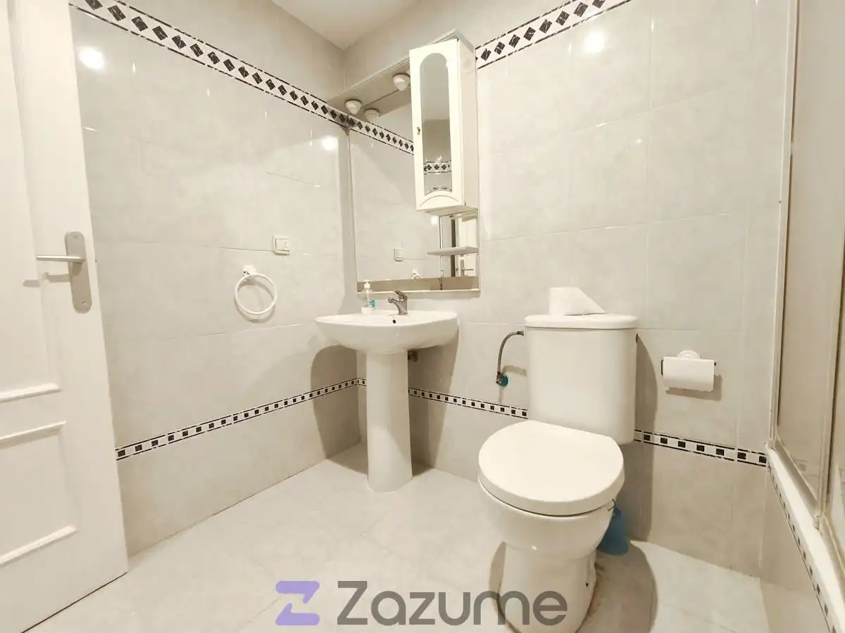 Baño de Piso de alquiler en Casc Urbà