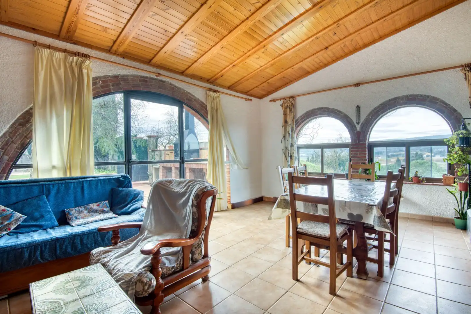 Esszimmer von Country house zum Verkauf in Albons mit Privatgarten, Terrasse und Schwimmbad