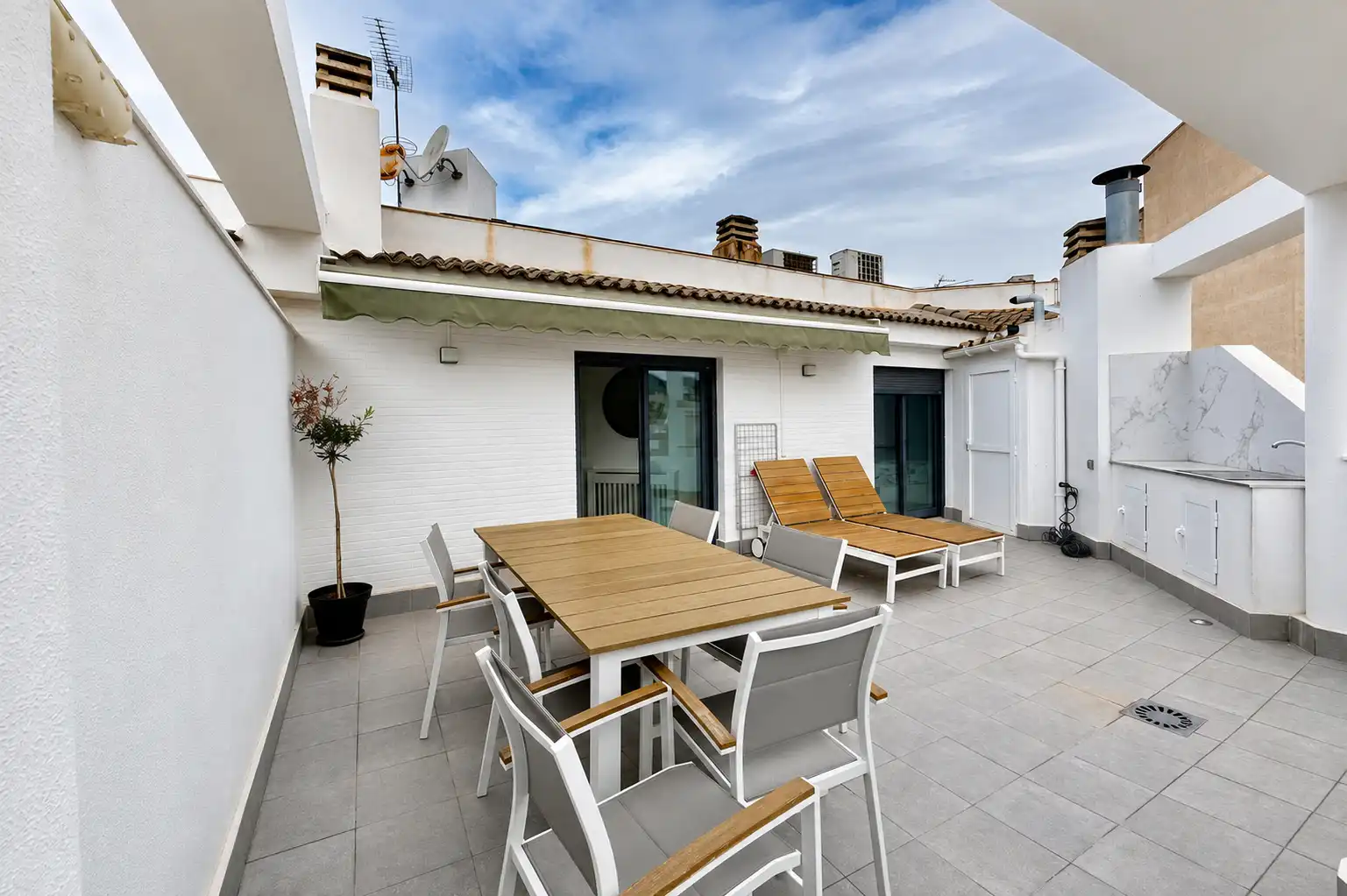 Duplexes for sale in Calle Antonino Vera, Centro