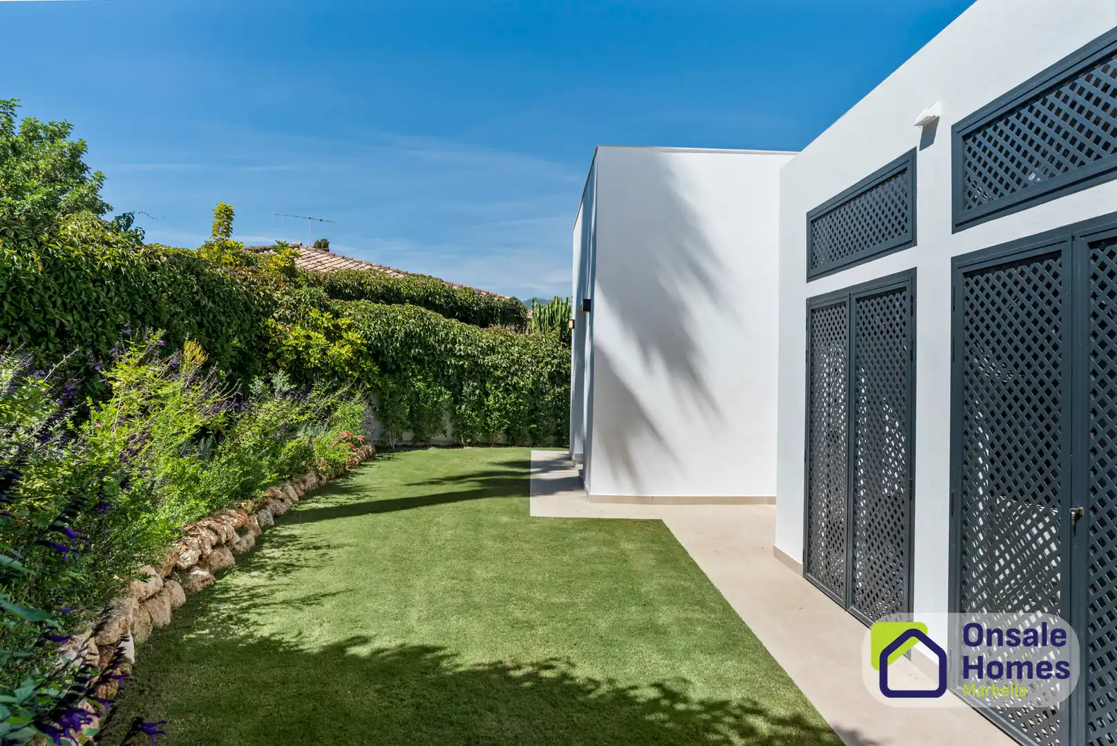 Chalet con piscina en venta en Urbanización Guadalmina Alta, imagen 12