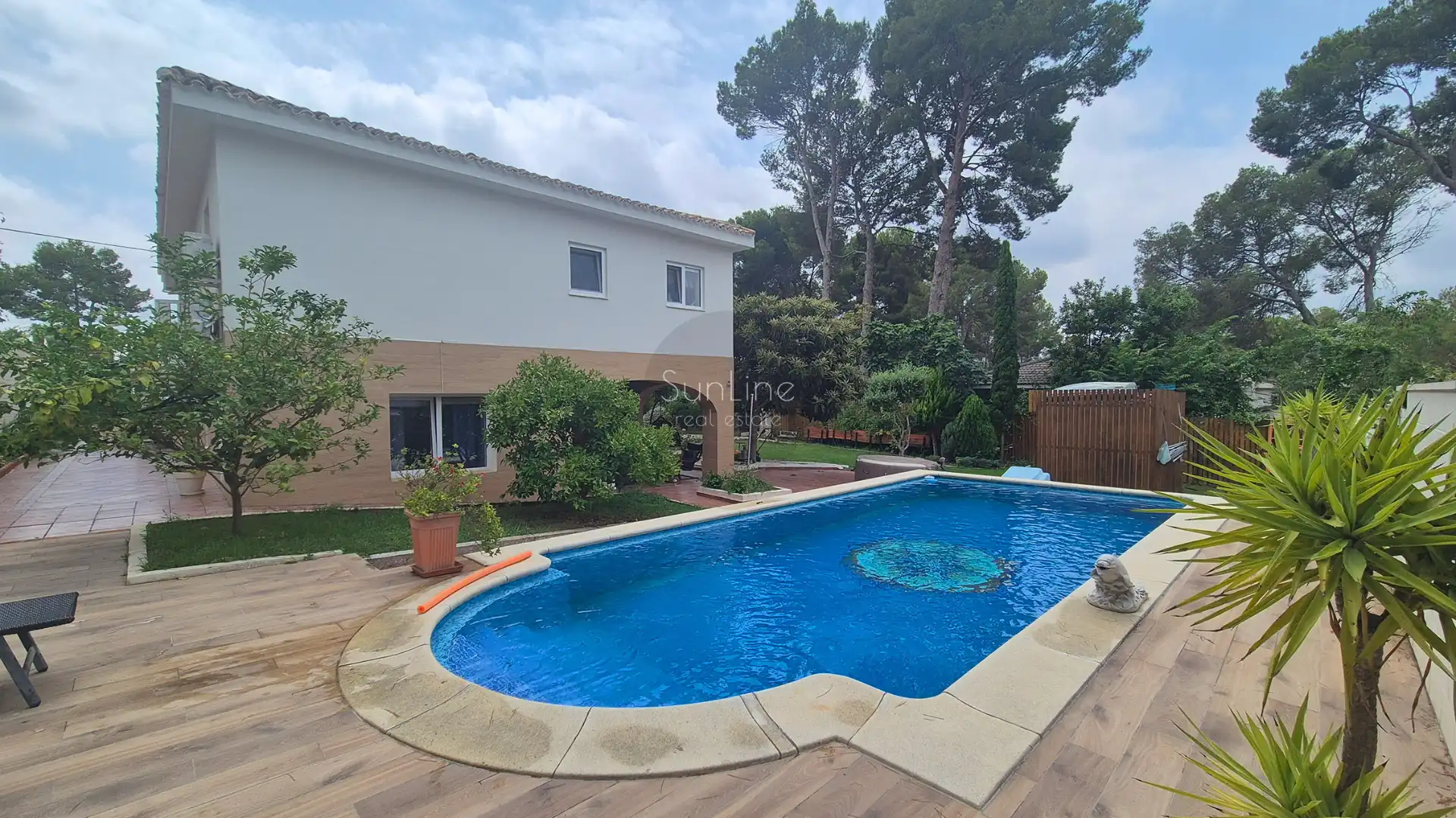 Piscina de Casa o chalet en venta en L'Eliana con Aire acondicionado, Jardín privado y Terraza
