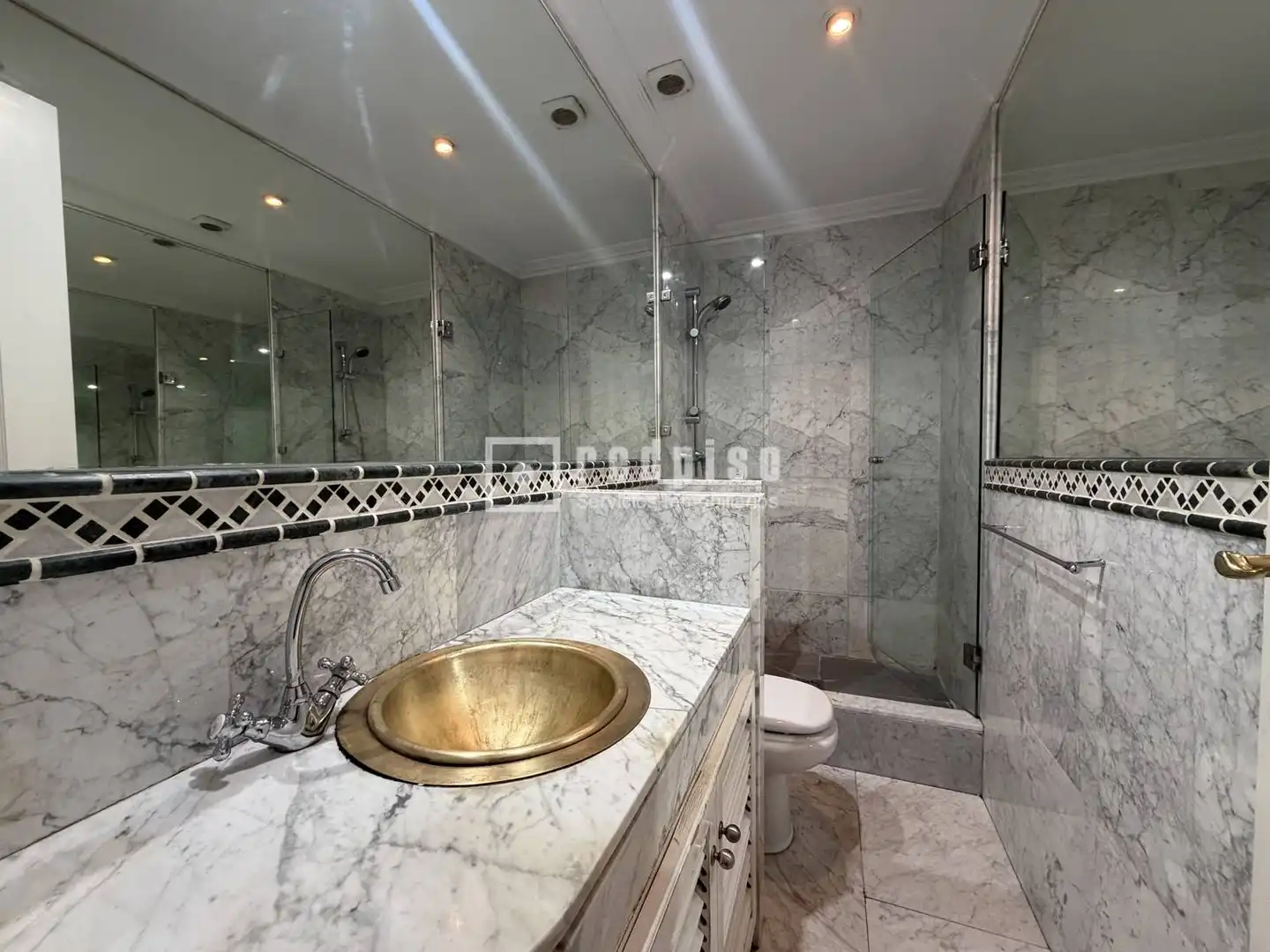 Baño de Apartamento de alquiler en Madrid con Amueblado