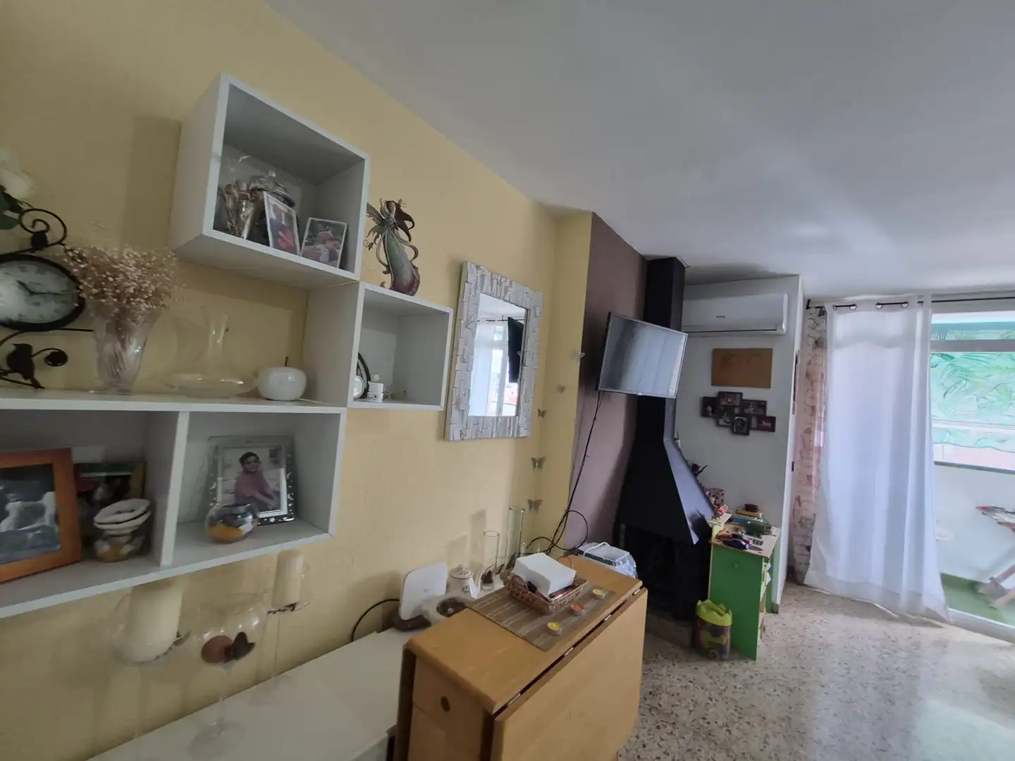 Sala d'estar de Pis en venda en Calella amb Aire condicionat, Calefacció i Forn